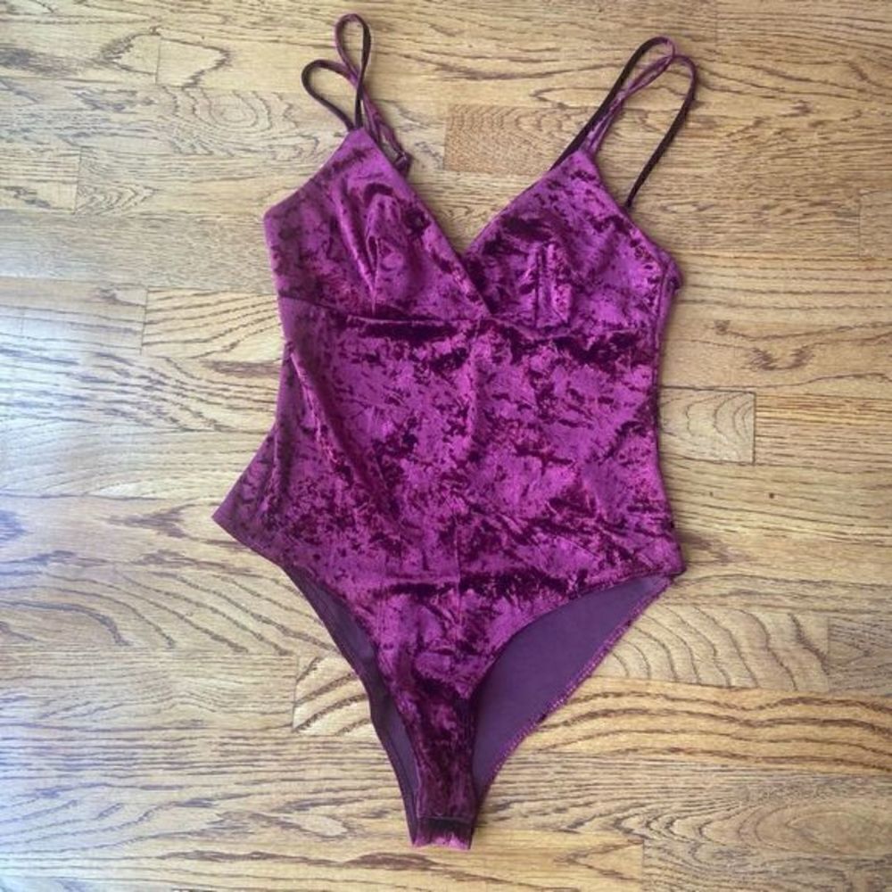FOREVER21 bodysuit‎